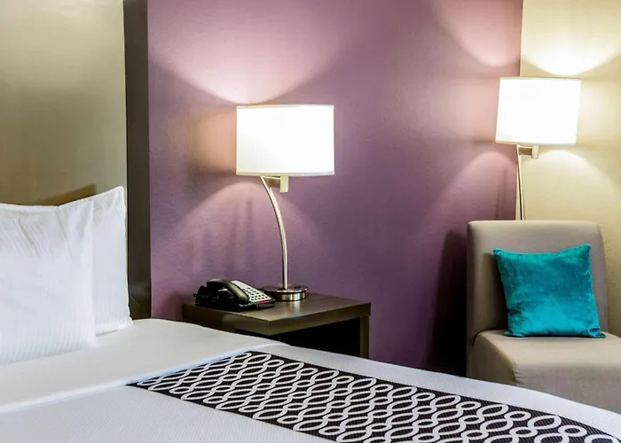 La Quinta By Wyndham Houston Cypress