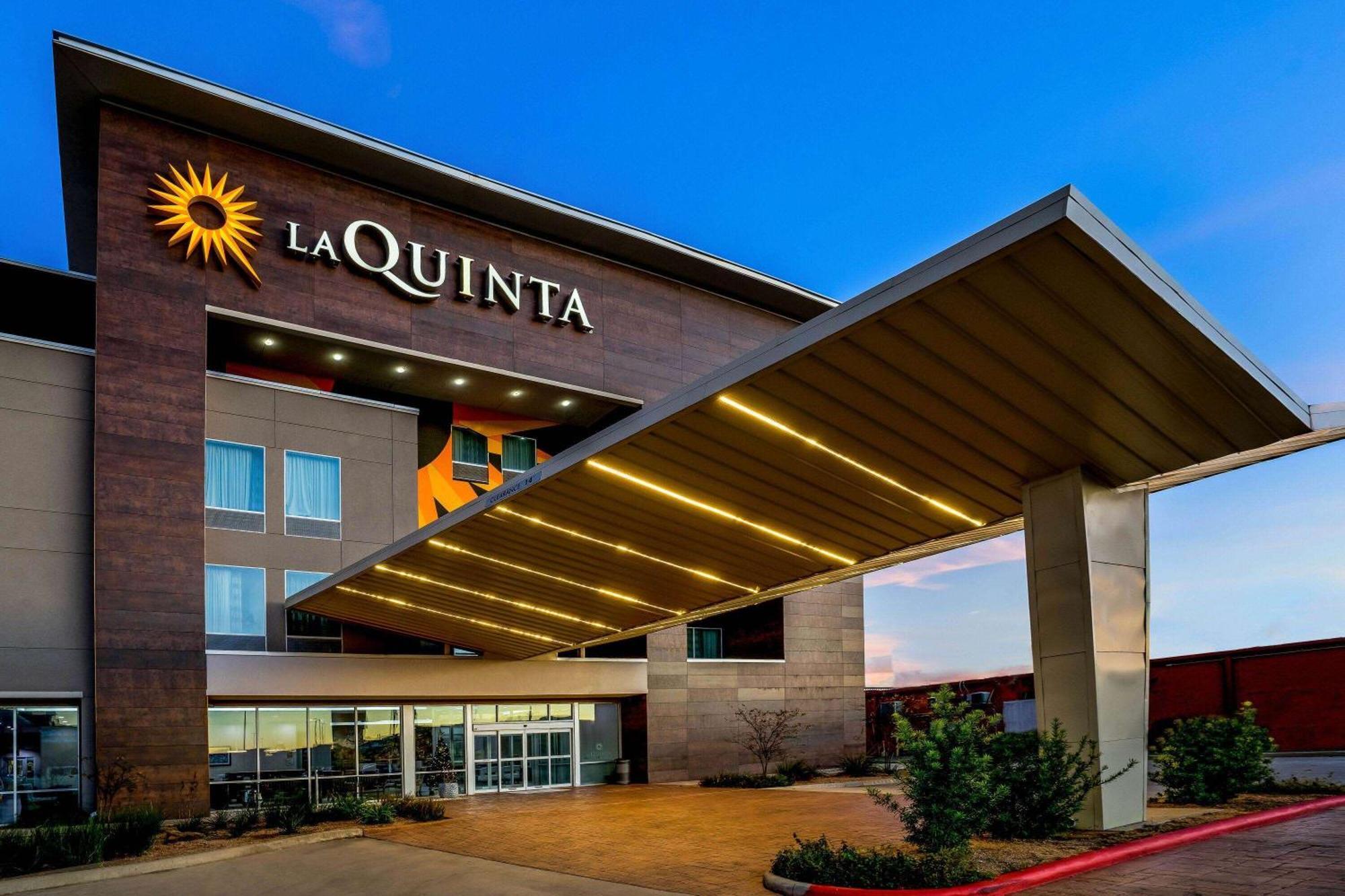 La Quinta By Wyndham Houston 3*